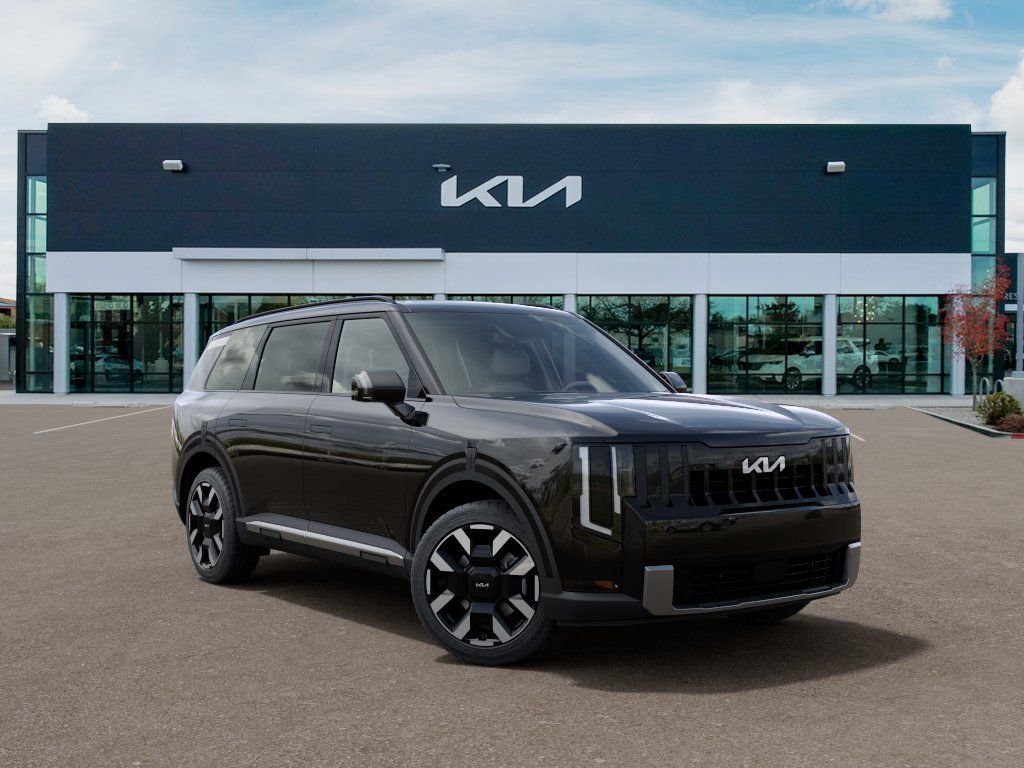 New 2027 Black Kia S image 8