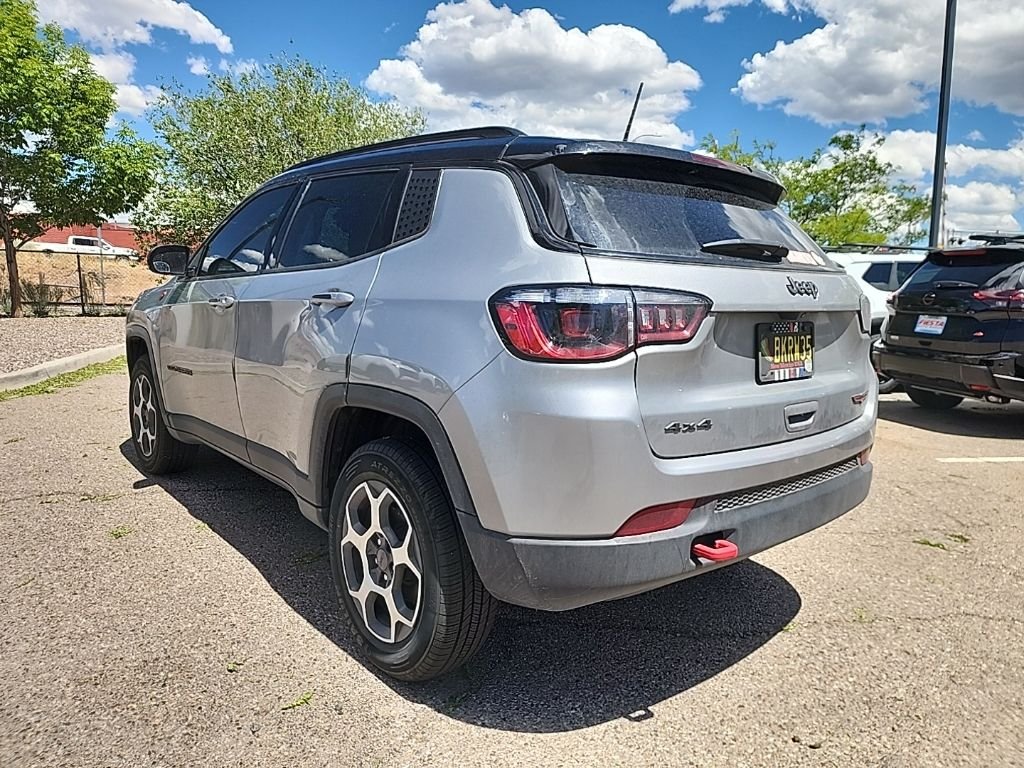 Used 2022 Silver Jeep Trailhawk image 9