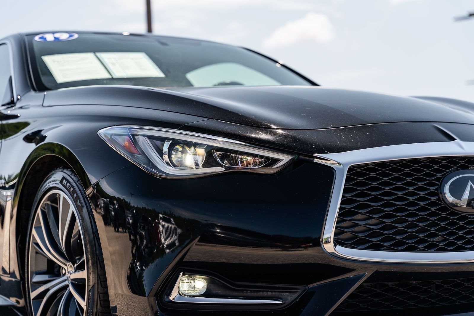 2019 INFINITI Q60 Coupe 8