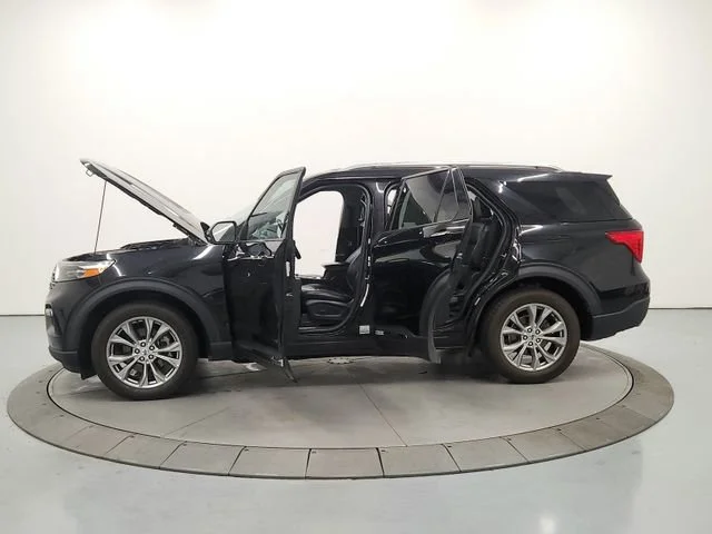 Used 2021 Agate Black Metallic Ford Limited image 12