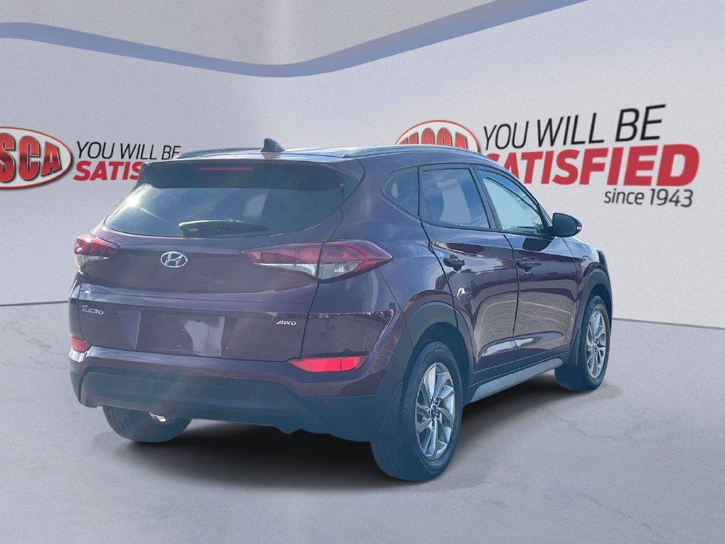 Used 2017 Red Hyundai SE Plus image 6
