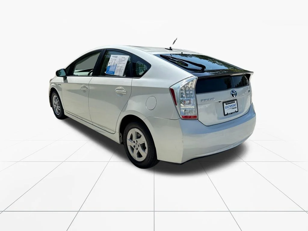 Used 2010 Blizzard Pearl Toyota I image 6