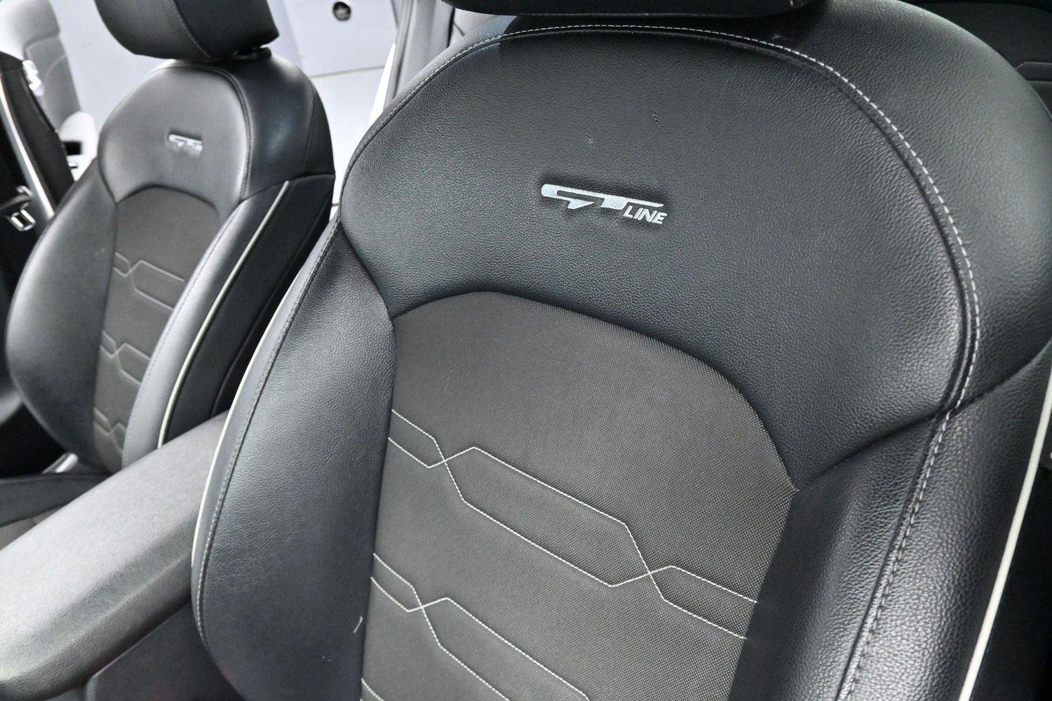 Used 2022 Snow White Pearl Kia GT-Line image 13