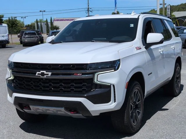 Used 2022 White Chevrolet Z71 image 7