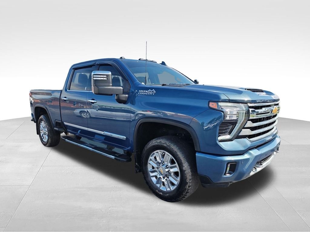 Used 2024 Blue Chevrolet High Country image 7