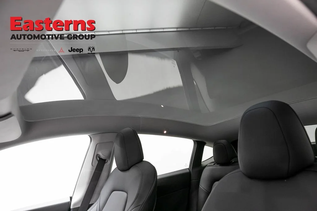 Used 2021 White Tesla Long Range image 27