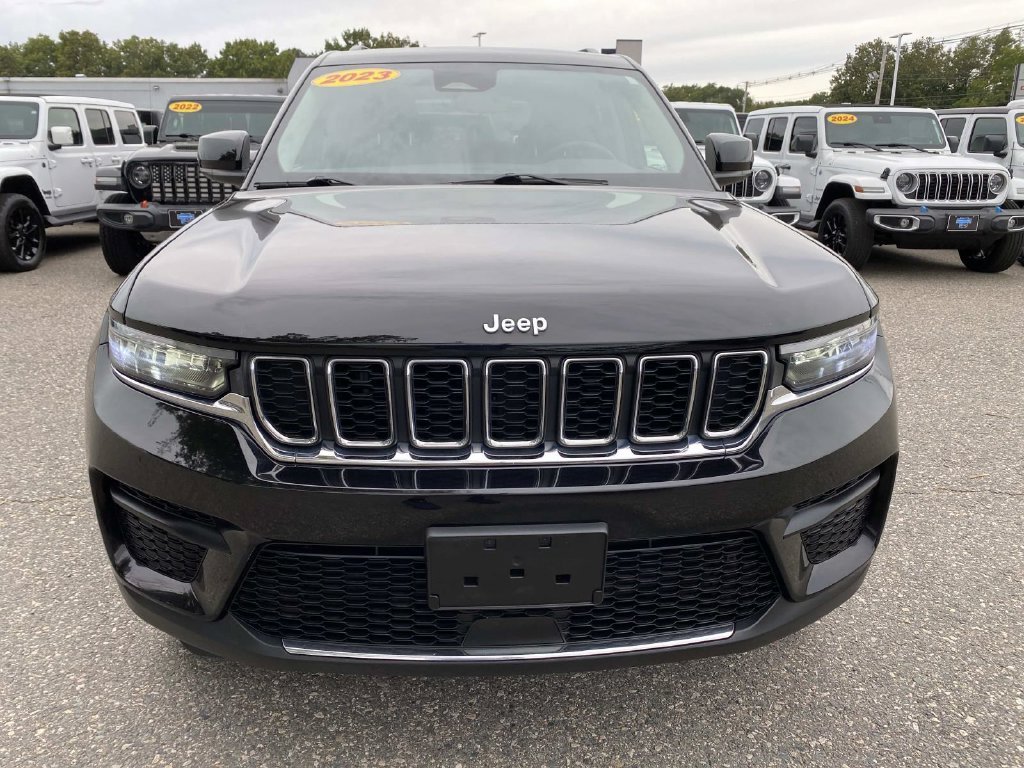 Certified Used 2023 Black Jeep Laredo X image 9