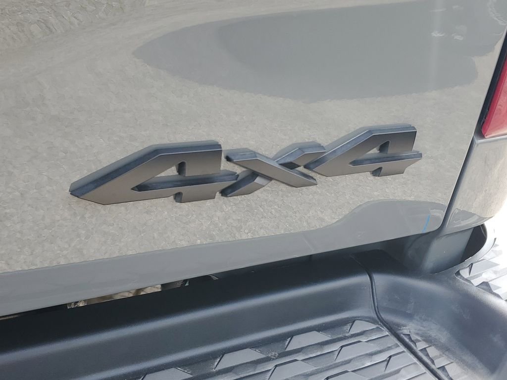 New 2026 Ceramic Gray Clear-Coat Exterior Paint RAM Big Horn image 9