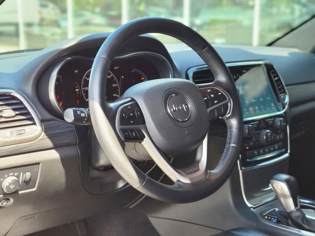 Used 2021 White Jeep Laredo X image 20
