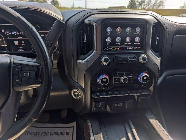 Used 2021 Onyx Black GMC Denali image 17