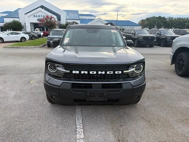 Used 2025 Gray Ford Outer Banks image 2