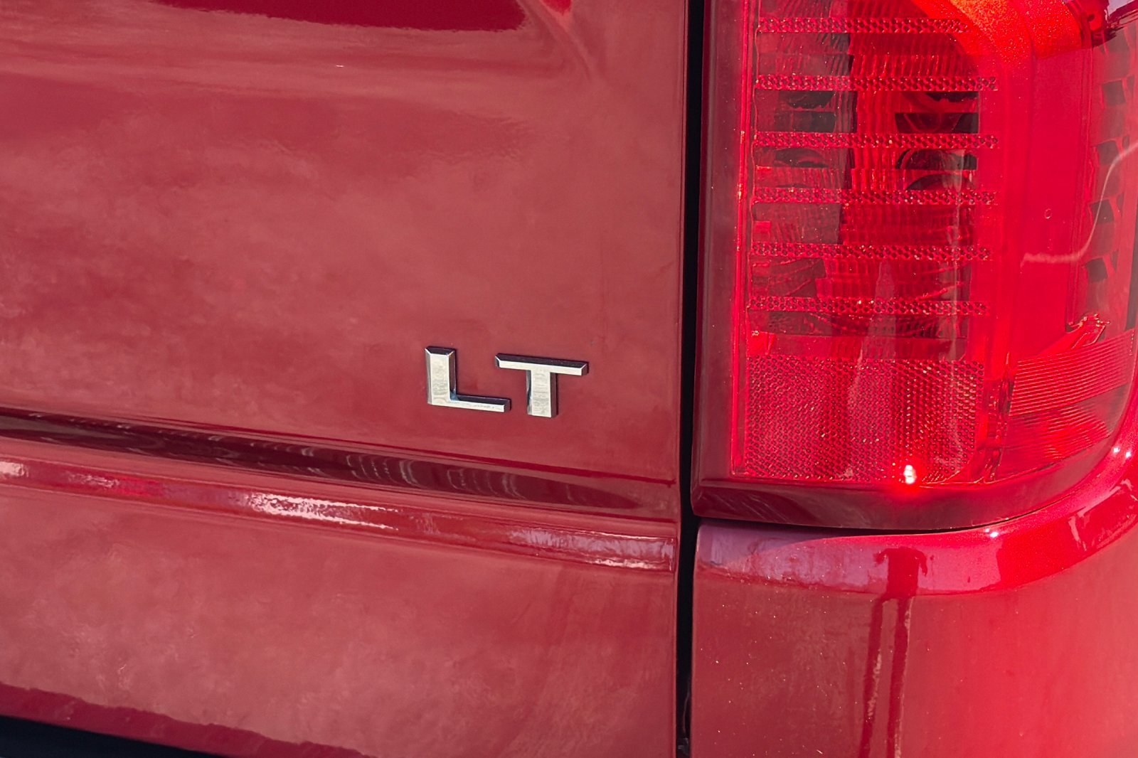 Used 2024 Red Chevrolet LT image 41