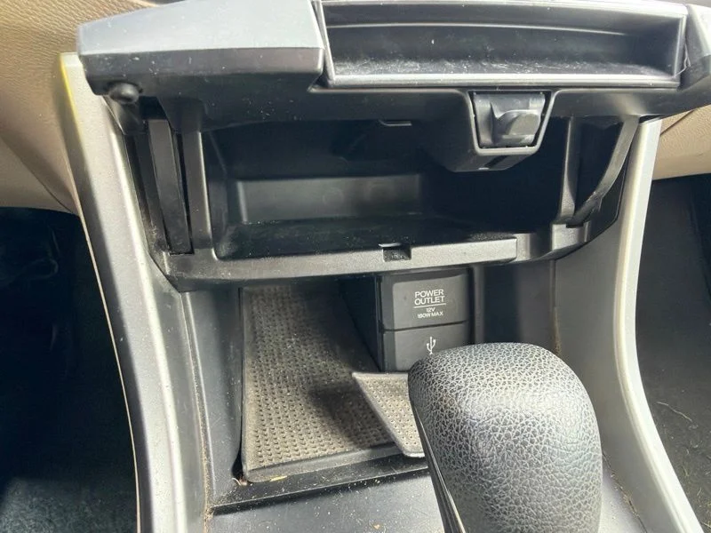 Used 2013 Red Honda LX image 15