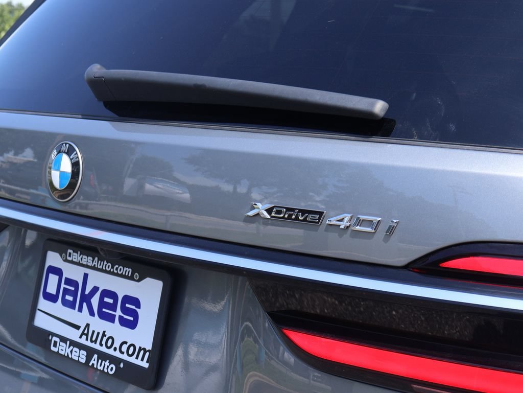 2025 BMW X7 40i - Photo 8