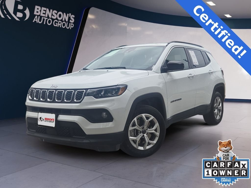 2026 Jeep Compass Latitude 4X4's photo