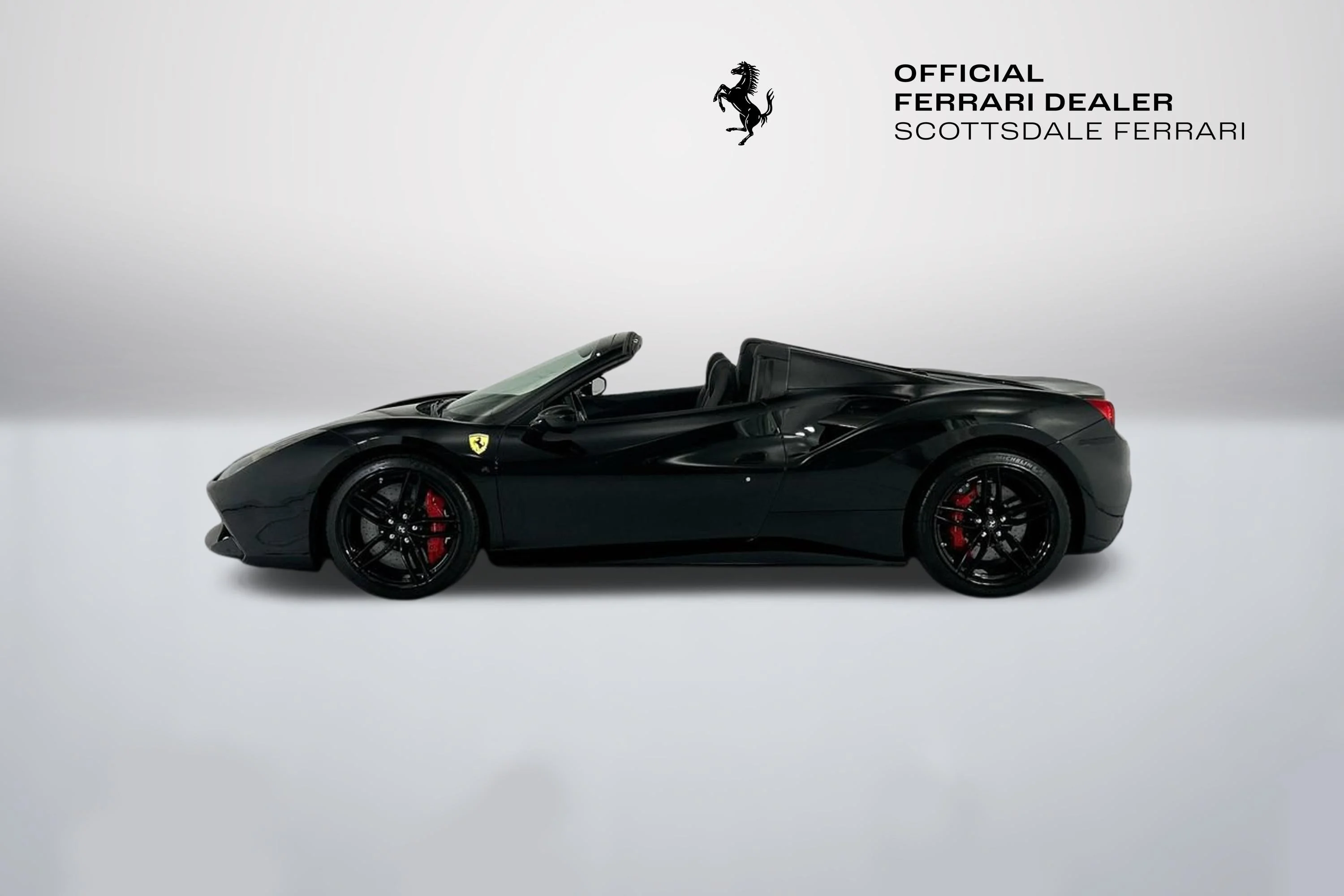 Used 2018 Nero Ferrari  image 8