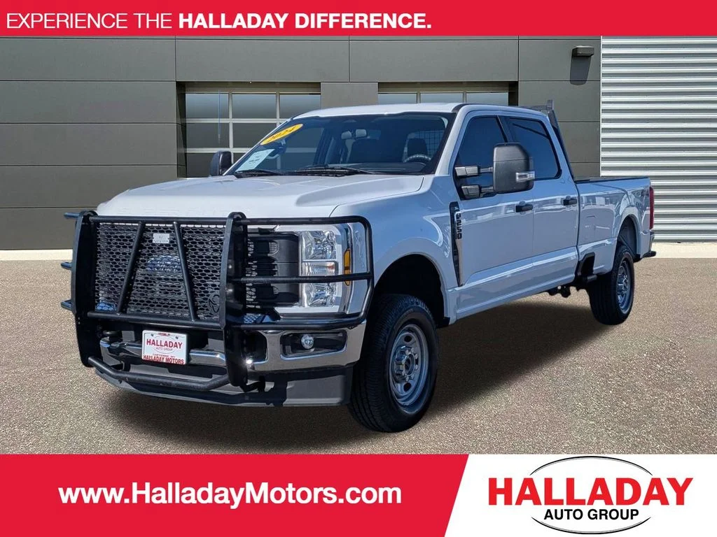 2024 Ford F-250 XL 4x4 Crew Cab 8' Box's photo