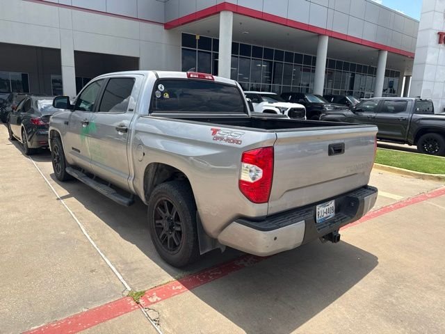 Used 2021  Toyota SR5 image 4