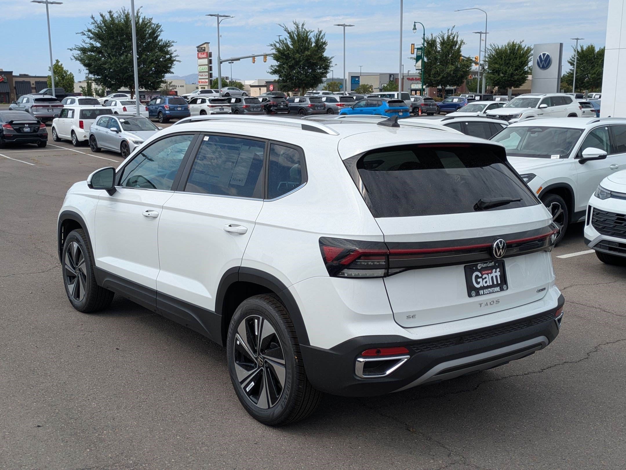 New 2026 White Volkswagen SE image 5