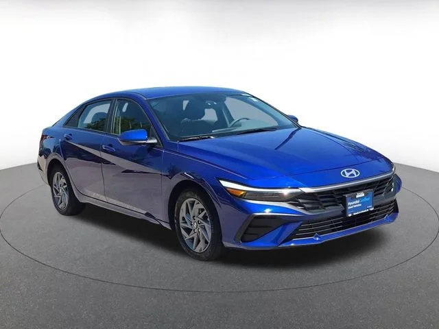 Certified Used 2024 Blue Hyundai SEL image 1