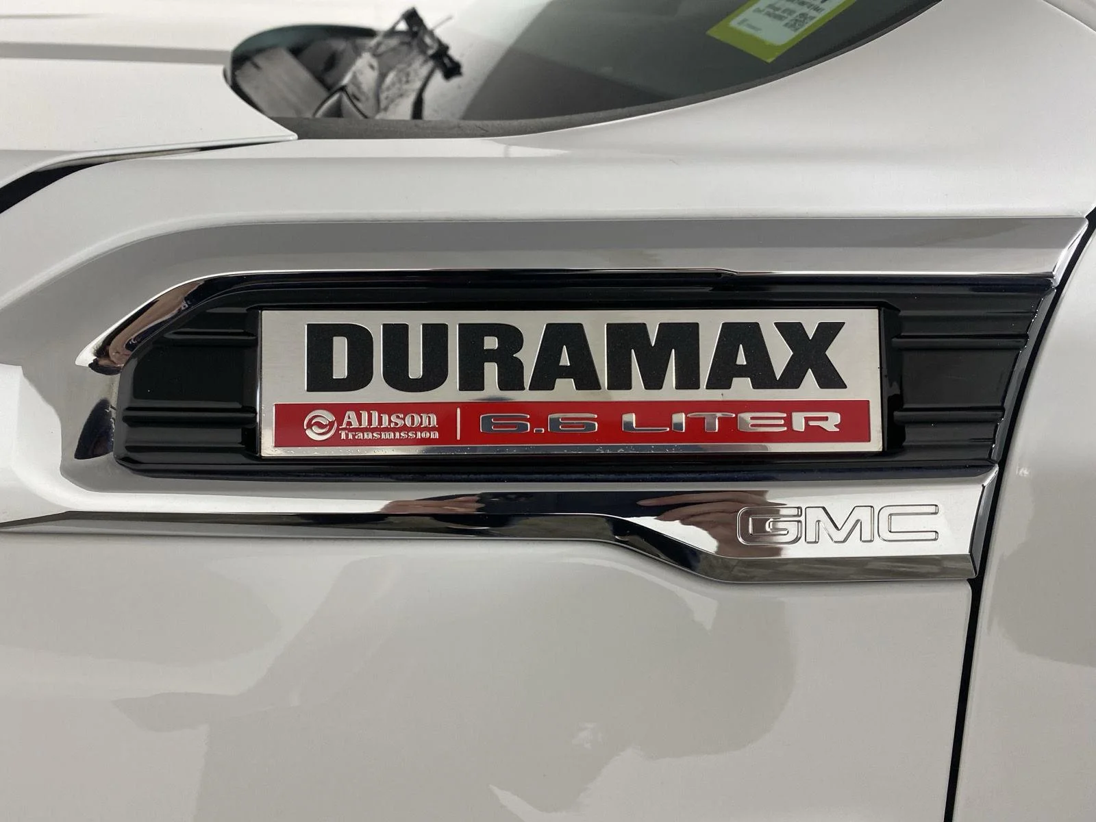 Used 2021 Summit White GMC Denali image 29