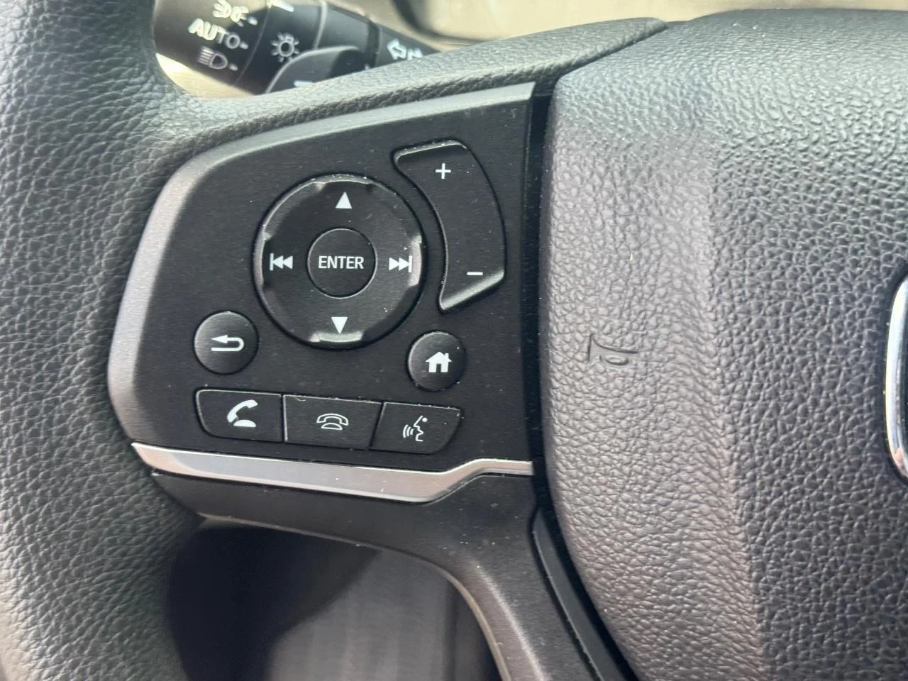 2021 Honda Odyssey EX - Photo 20