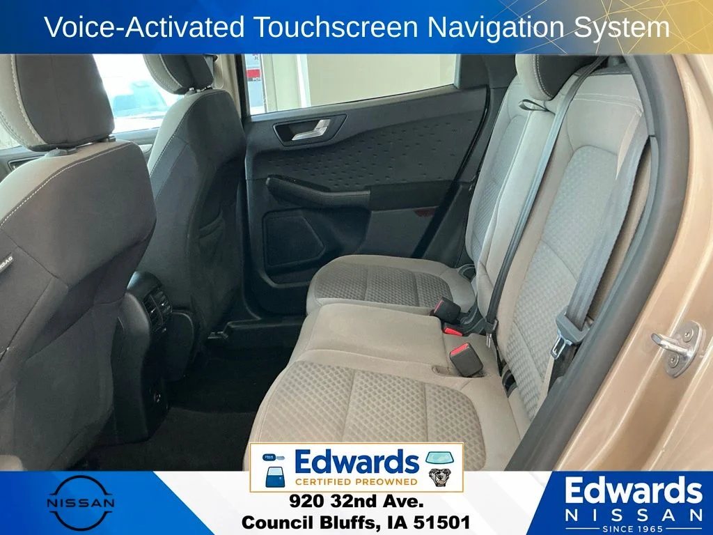 Used 2020 Gold Ford SE image 11
