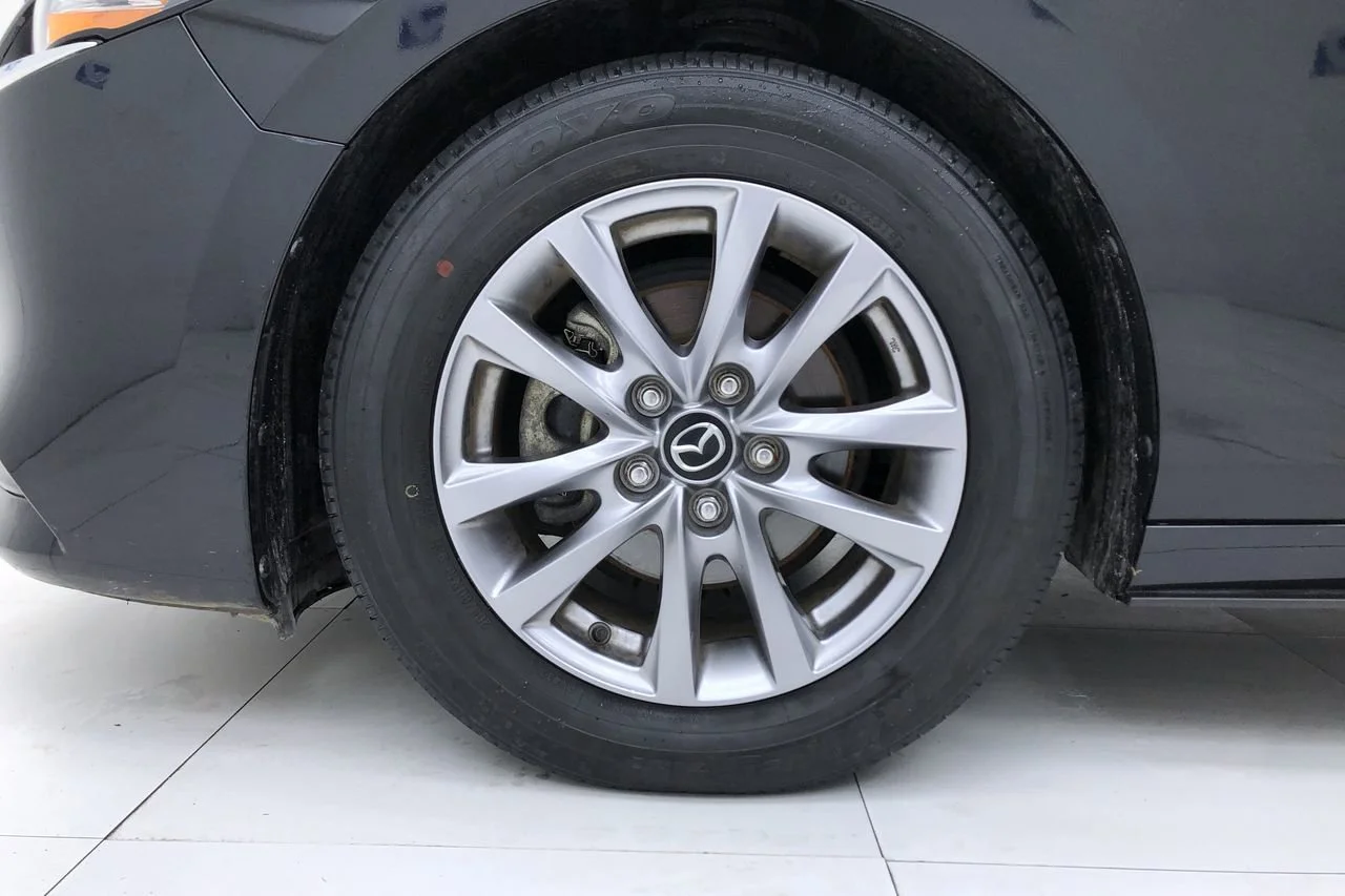Used 2020 Jet Black Mazda  image 18