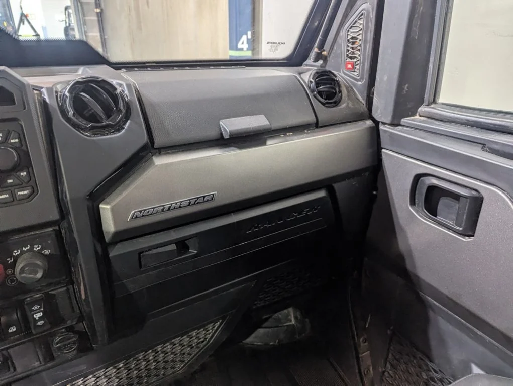 Used 2024 SILVER Polaris Premium image 9