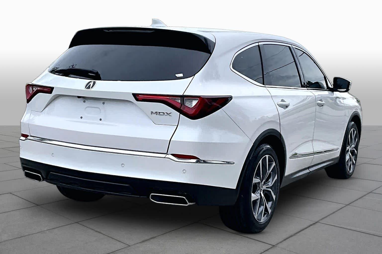 Used 2024 Platinum White Pearl Acura w/Technology Package image 13
