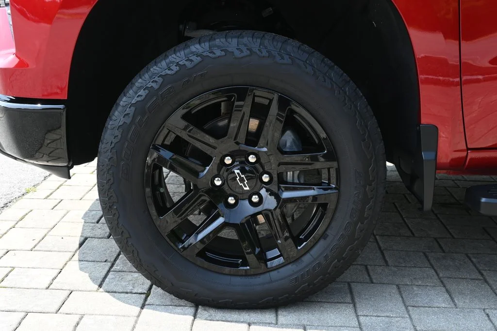 Used 2024 Red Chevrolet LT Trail Boss image 12