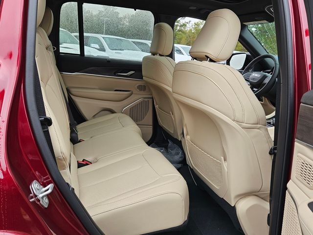 2025 Jeep Grand Cherokee Limited - Photo 16