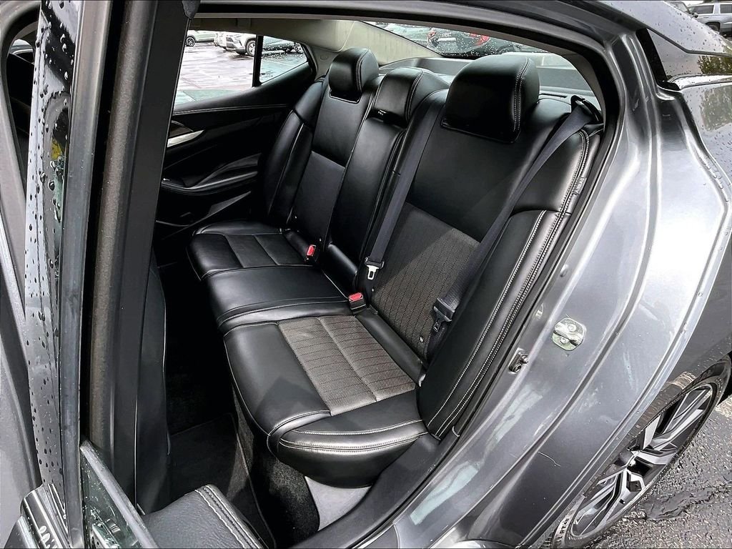 Used 2019 Gray Nissan 3.5 SV image 14