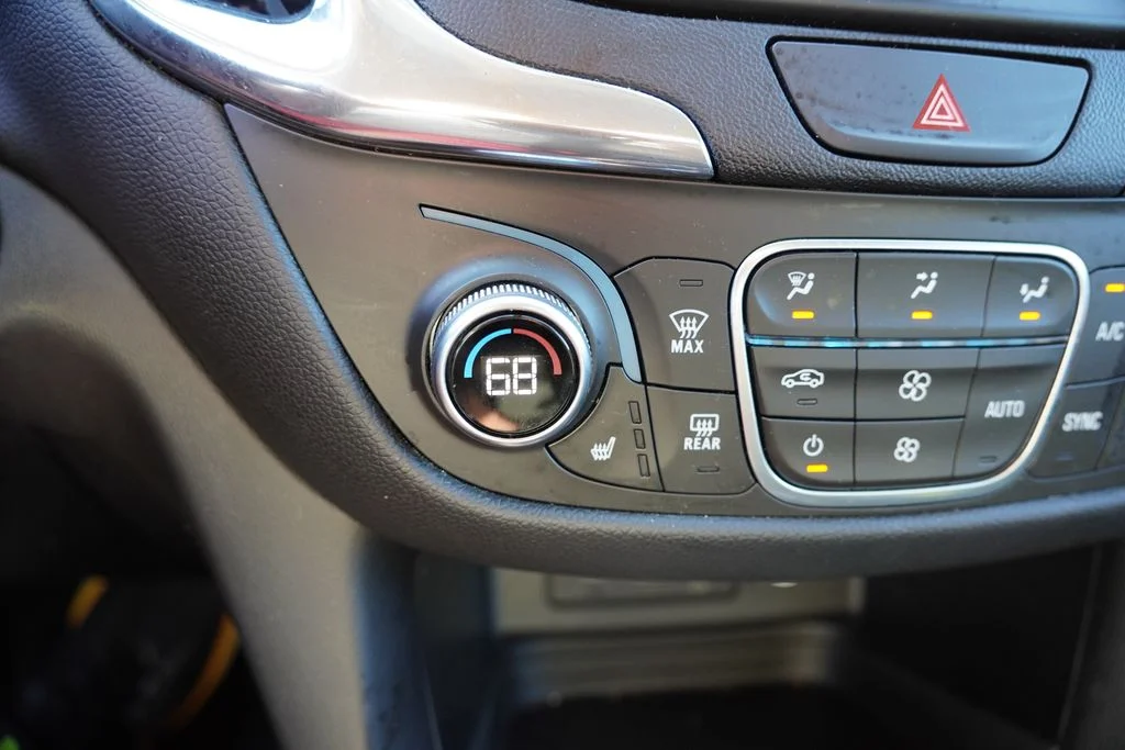 Used 2019 Mosaic Black Metallic Chevrolet LT image 5