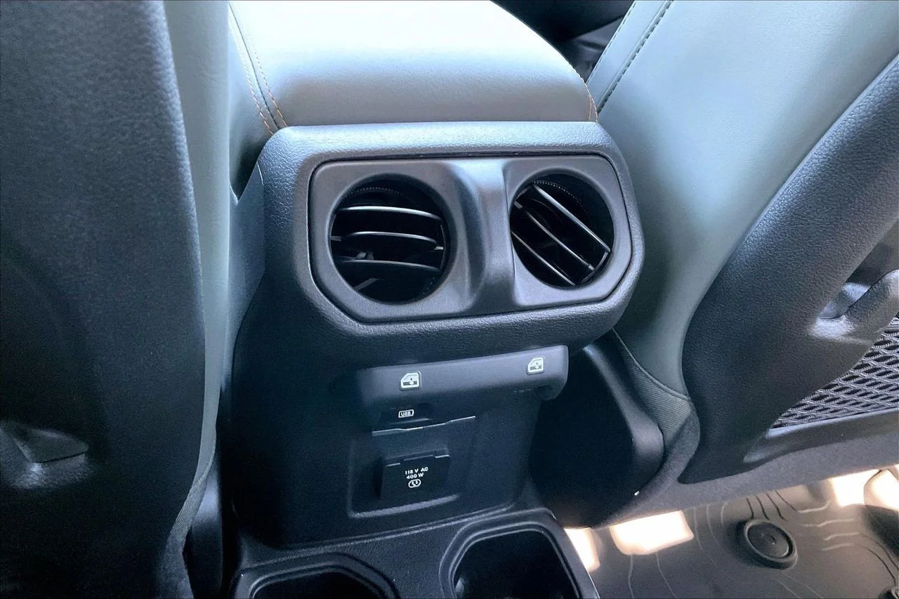 2026 Jeep Gladiator Mojave X - Photo 14