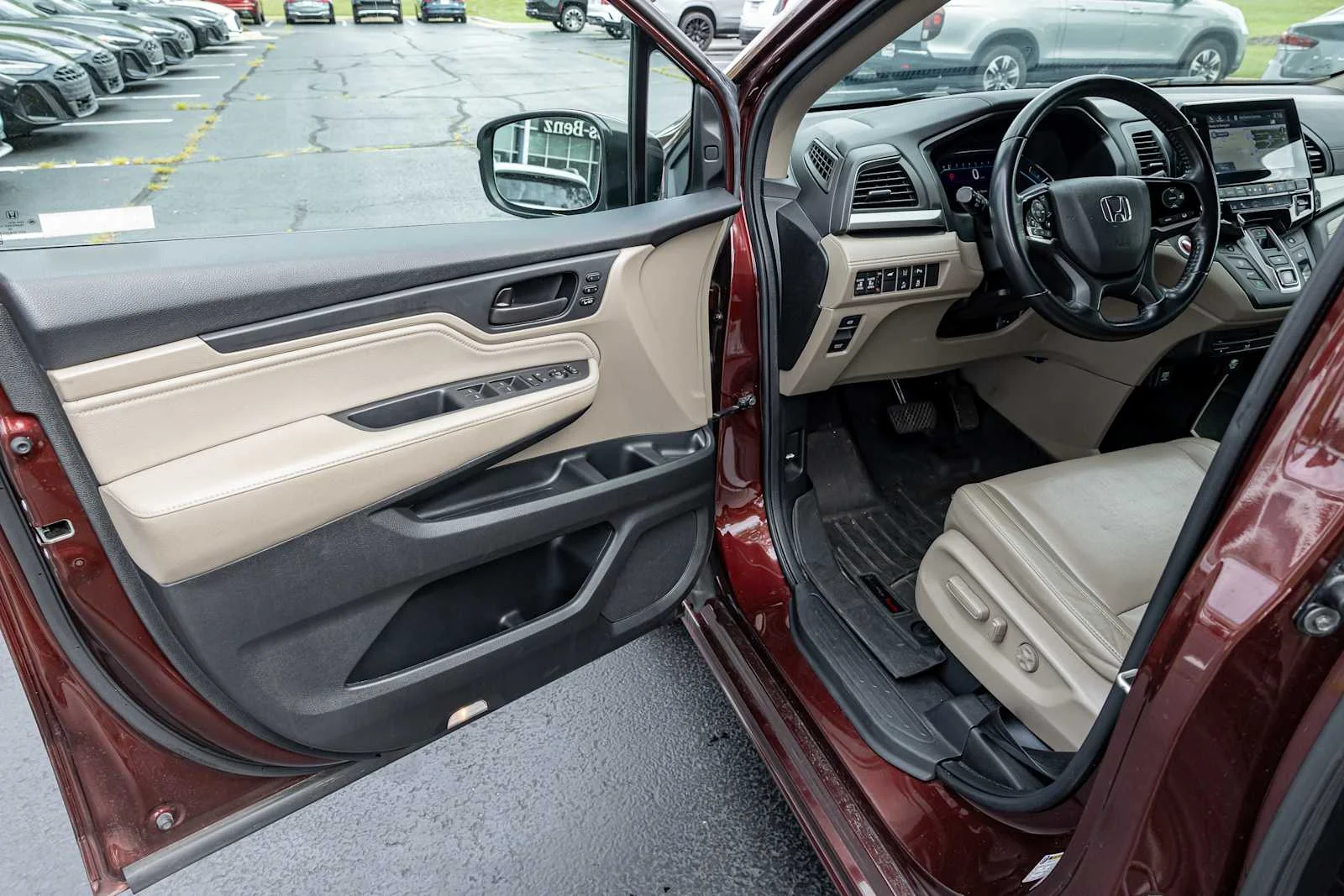 Used 2019 Deep Scarlet Pearl Honda Touring image 12