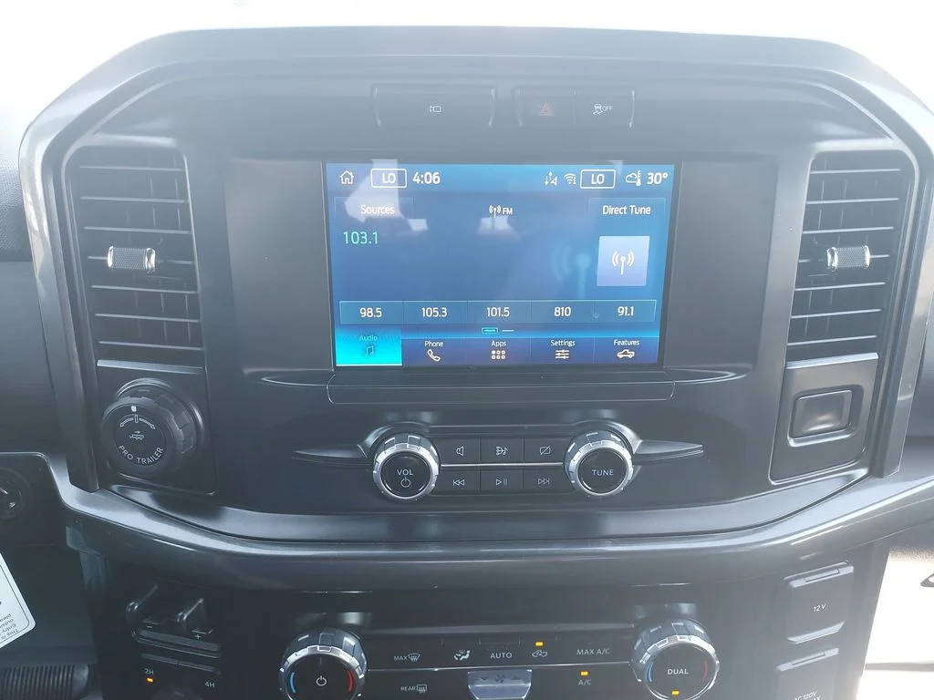 Used 2022 Black Ford XLT image 22