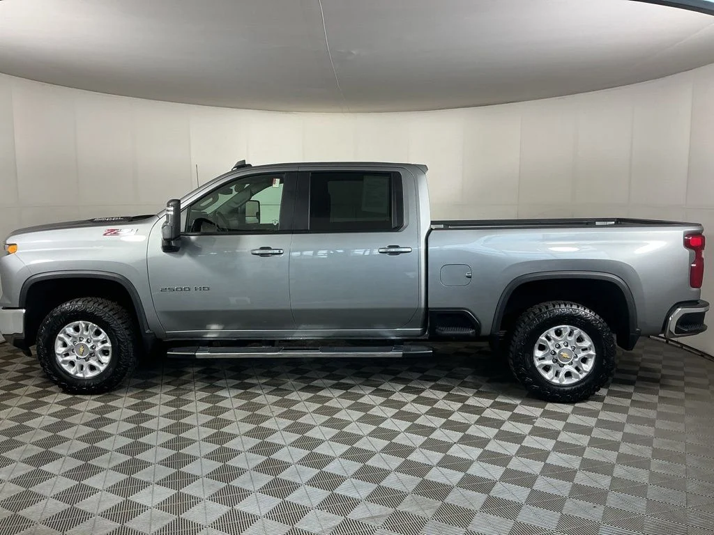 Certified Used 2026 Gray Chevrolet LT image 6