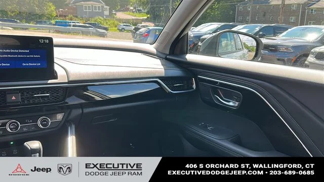 Used 2025  Acura Base image 26