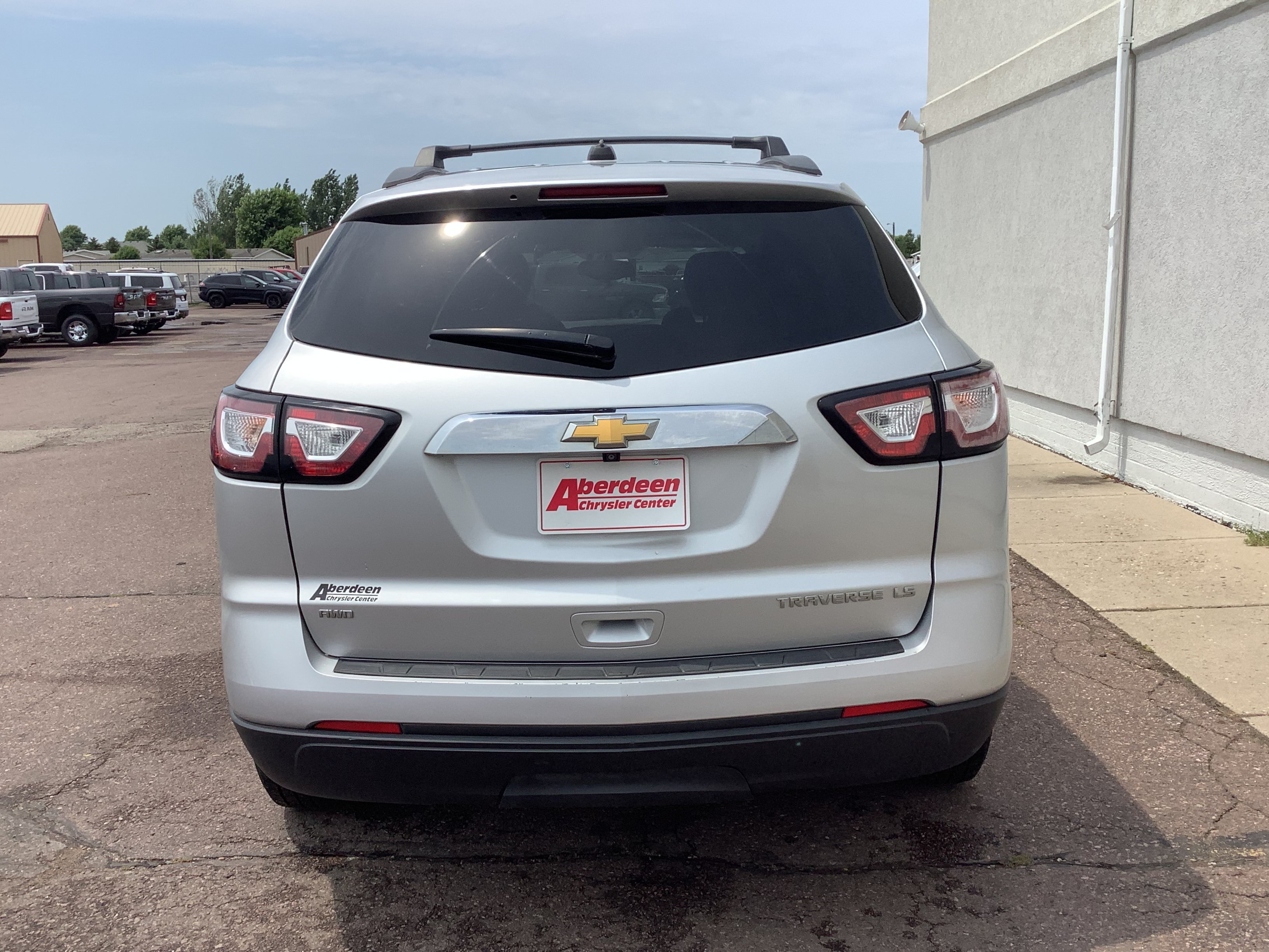 Used 2016 Silver Chevrolet LS image 6