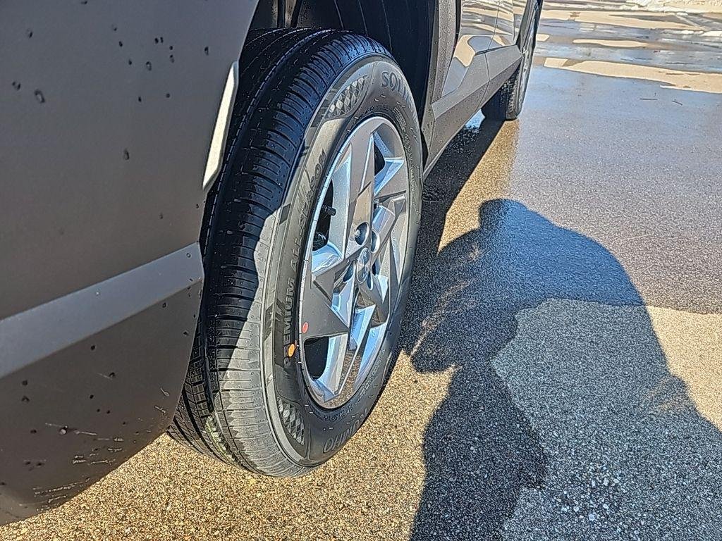 New 2026 Black Hyundai SE AWD image 35