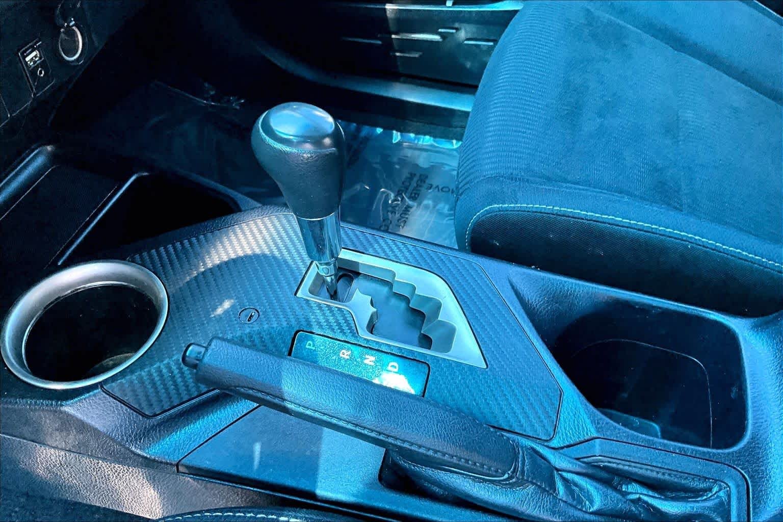Used 2014 Blue Crush Metallic Toyota XLE image 16