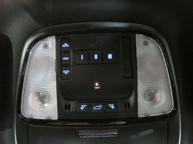 Used 2024 OCTANE RED PEARLC Dodge R/T Plus AWD image 18