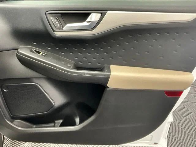 Used 2020 White Ford SE Sport image 12