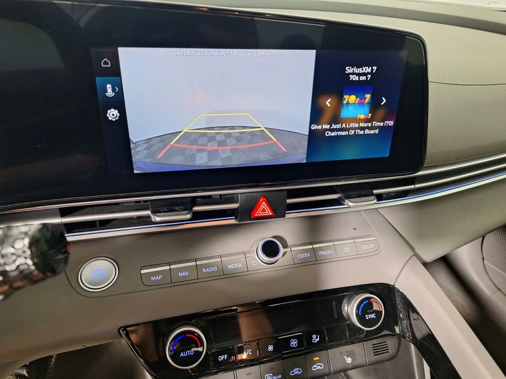 Used 2025 Intense Blue Hyundai SEL Convenience image 25