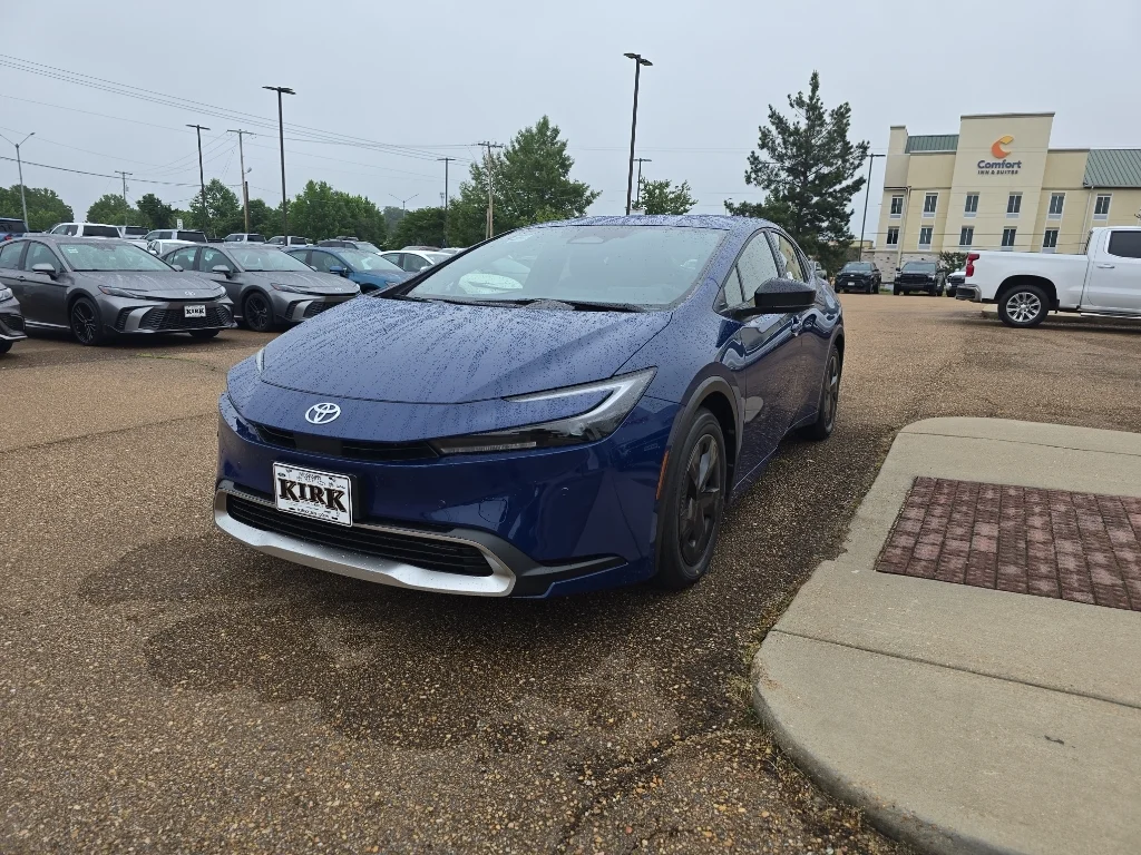 New 2026 Reservoir Blue Toyota  SE image 2