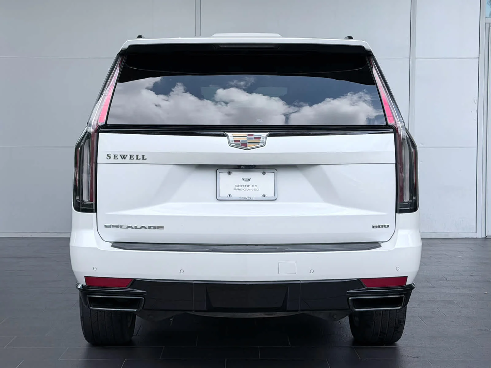 Certified Used 2024 Crystal White Tricoat Cadillac Sport image 5