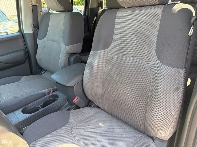 Used 2012 Silver Suzuki Sport image 13