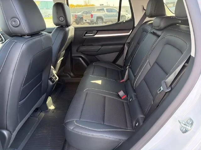 New 2027 Glacier White Tricoat GMC Denali image 28