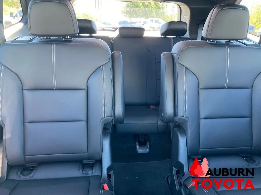 Used 2026 Summit White GMC Elevation image 26